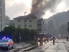 Die Feuerwehr war mit einem Grossaufgebot im Einsatz (Bild: Matthias Piazza)