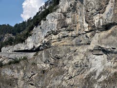 Die Erstellung dieser alten Axenstrasse war zur damaligen Zeit eine echte Herausforderung. Eine Schifffahrt auf der Galia machte diesen wunderschönen Anblick möglich. (Bild: Margrith Imhof-Röthlin)