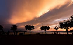 Wunderschöne Abendstimmung am Zugersee. (Bild: Daniel Hegglin (Zug, 7.August 2018))
