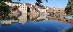 Spiegelstadt im und am Rhein. (Bild: Priska Arnold (Diessenhofen, 30. Juli 2018))