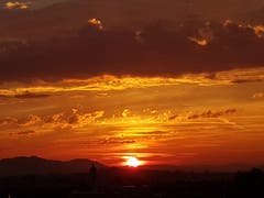 Ein Sonnenuntergang über Gossau. (Bild: Brigitta Rutishauser)
