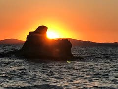 Sonnenaufgang beim Sphinxfelsen in Ierissos, Chalkidiki, Griechenland (Bild: Helene Gosswiler)