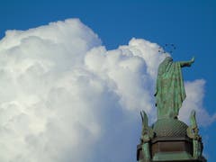 Rückenansicht der Statue «Star of the Sea» auf der Notre-Dame-de-Bon-Secours Chapel in Montréal (Kanada). ((Bild: Daniela Haas (29. Juli 2015))