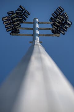 Die Lichtanlage wartet auf ihren ersten Einsatz. Bild: Pius Amrein (Kriens, 26. September 2018)