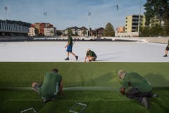 10. September 2018: Das Stadion erhält den neuen Kunstrasen. Bild: Pius Amrein (Kriens, 26. September 2018)
