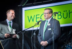 OK-Präsident Heinz Schadegg spricht mit Moderator Christoph Lanter über die Neuerungen der Wega. Um 11.25 eröffnet Schadegg offiziell die Wega. Bild: Andrea Stalder
