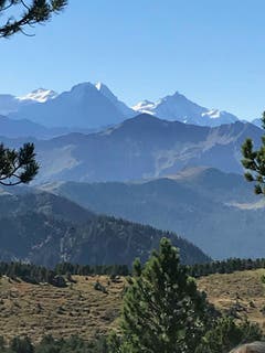Blick vom Fürstein auf die Berner Bergriesen Eiger, Mönch und Jungfrau. (Bild: Fredi Meyer, 27. August 2018))