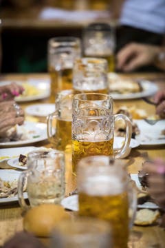 Konstanz (D) - Stimmung und viel Bier am Oktoberfest in Konstanz.