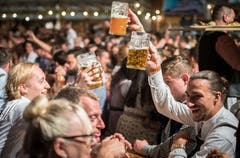 Konstanz (D) - Stimmung und viel Bier am Oktoberfest in Konstanz.