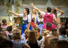 Konstanz (D) - Stimmung und viel Bier am Oktoberfest in Konstanz.
