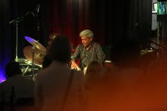 Adam Pieronczyk, Mirislav Vitous und Trilok Gurtu im «Dreiegg». (Bild: Chris Marty/frauenfeld-events.ch)