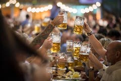 Konstanz (D) - Stimmung und viel Bier am Oktoberfest in Konstanz.