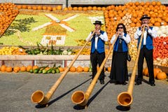 Für musikalische Unterhaltung sorgte u.a. das Alphorntrio Gruess vom Sempachersee. (Bild: Philipp Schmidli (Rothenburg, 30. September 2018))