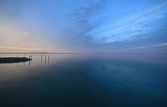 Am Abend die schönsten Farbtöne, Kaianlagen in Romanshorn. (Bild: Walter Schmidt)