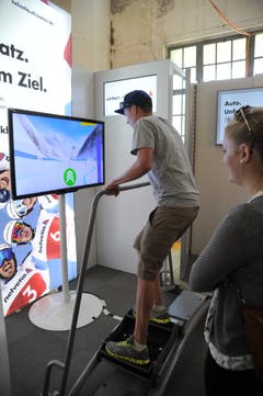 Slalom-Simulator am Stand der Helvetia. (Bild: Urs Hanhart, Altdorf, 9. September 2018)