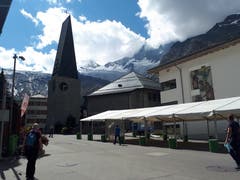 Kirche in Saas Fee. (Bild: Heinrich Inderbitzin, 8. September 2018)