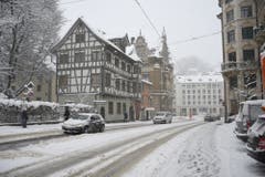 Der Burggraben im Schneegestöber. (Bild: Stadtpolizei St.Gallen - 10. Januar 2019)