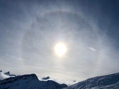 Toller Lichteffekt aufgenommen vom Fronalpstock in Schwyz. (Bild: Markus Brülhart, 11. Januar 2019)