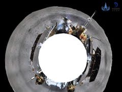 360 Grad-Ansicht vom Mondgefährt der chinesischen Raumfahrtmission auf der erdabgewandten Seite des Mondes. (Bild: KEYSTONE/EPA CNSA/CNSA HANDOUT)