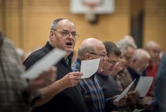 In der Mehrzweckhalle Weitsicht in Märstetten fand der traditionelle Hiläri statt. (Bild: Andrea Stalder)