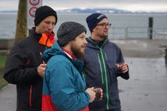 Nach vollbrachter Arbeit wärmten sich die Teilnehmer beim Punsch auf.