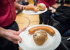 In der Mehrzweckhalle Weitsicht in Märstetten fand der traditionelleHiläri statt. (Bild: Andrea Stalder)