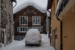 Dieses Auto fährt so nirgendwo mehr hin. (Bild: Nadia Schärli (Andermatt, 14. Januar 2019))