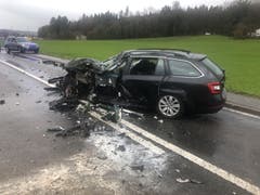 Inwil - 14. Januar Am Montagnachmittag ereignete sich zwischen Inwil und Gisikon ein Verkehrsunfall zwischen einem Auto und einem Lastwagen. Eine Person wurde verletzt. (Bild: Luzerner Polizei)