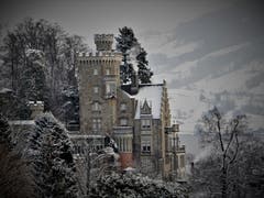 Es muss ja nicht unbedingt in Schottland sein, auch unser «Wahrzeichen Schloss Neuhabsburg» lädt zum Fotografieren ein. (Bild: Margrith Imhof-Röthlin (Meggen, 11. Januar 2019))