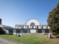Das Areal der ehemaligen Porzellanfabrik Langenthal soll mit Umsicht umgestaltet werden. (Bild: KEYSTONE/GAETAN BALLY)