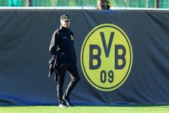 Lucien Favre weilt derzeit im Trainingslager in Marbella. Bild: Mario Hommes / Freshfocus)