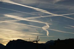 Am Morgen bewegt sich allerlei unter dem Himmel, Blick in Richtung Bürgenstock. (Bild: Georgette Baumgartner-Krieg, Luzern 16. Januar 2019)