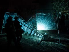 Insgesamt 30 kleinere und grössere Lichtinstallationen sind bis am 27. Januar täglich zwischen 18 und 22 Uhr zu sehen. (Bild: Keystone/ADRIEN PERRITAZ)