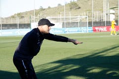 Peter Zeidler ist auch im Trainingslager höchst engagiert bei der Sache.