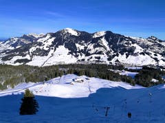 Am Mittwoch gab es perfektes Wintersportwetter. Das Bild habe ich vom Hundsknubel (1'678 m) gemacht. (Bild: Urs Gutfleisch (Sörenberg, 16. Januar 2019))