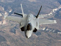 Ein Kampfjet des Typs F-35A im Flug. (Bild: Keystone/EPA/YONHAP)