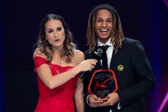 Er erhielt den Award als «Best Player»: Kevin Mbabu (YB). (Bild: Urs Lindt/freshfocus)