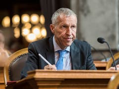 Der abtretende Ständerat Konrad Graber soll von einer CVP-Frau im Amt beerbt werden. (Bild: KEYSTONE/ALESSANDRO DELLA VALLE)