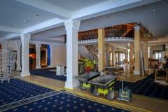 Im Foyer des Hotels sollen zwei neue Restaurants entstehen. (rar)