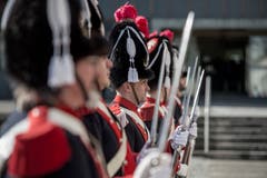 Zu Ehren des Genfers Guillaume Henri Dufour gekommen: Die Ehrengarde «Compagnie Vieux-Grenadiers de Genève».