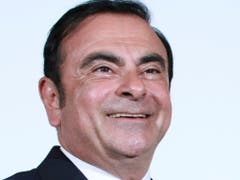 Ein Bild des Automanagers Carlos Ghosn aus besseren Zeiten - der 64-Jährige wirkte am Dienstag vor Gericht dagegen abgemagert. (Bild: KEYSTONE/AP/EUGENE HOSHIKO)