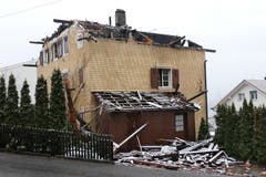 Das Haus ist komplett zerstört und nicht mehr bewohnbar. (Bild: Philipp Zurfluh, 8. Januar 2019)