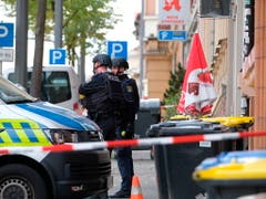 Die Polizei stand zunächst vor einem Rätsel, was das Motiv für die gezielten Schüsse in Halle war.(Bild: Sebastian Willnow / DPA)