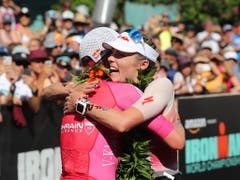 Lucy Charles-Barclay (rechts) dürfte Daniela Ryf erneut hart fordern (Bild: KEYSTONE/EPA/BRUCE OMORI)