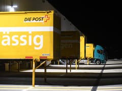 Das Resultat sind kürzere Transportzeiten und -wege der Sendungen. (Bild: KEYSTONE/TI-PRESS/ALESSANDRO CRINARI)