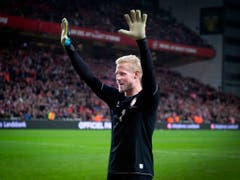 Dänemarks Goalie Kasper Schmeichel verhinderte mit vier starken Paraden ein Schweizer Tor (Bild: KEYSTONE/AP Ritzau Scanpix Foto/LISELOTTE SABROE)