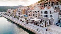 Ein sagenhafter Anblick: Das Resort Lustica Bay in Montenegro. (Bild: PD)