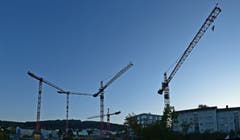 Die Kranenschau für Künftiges in Wittenbach. (Bild: Walter Schmidt)
