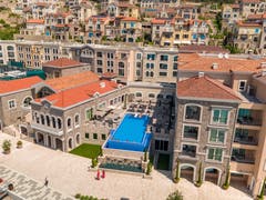 Das Hotel The Chedi in Lustica Bay. (Bild: PD)