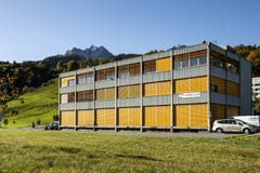 Das Gebäude, in der sich die Moschee Dar Assalam befindet. (Bild: Keystone/Alexandra Wey, Kriens, 16. Oktober 2019)